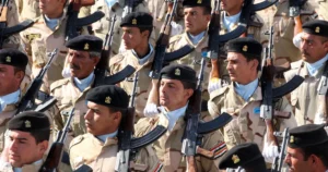 تضخم كبير في أعداد منتسبي القوات العراقية رغم انحسار مديات الارهاب