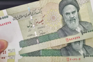 انخفاض جديد للريال الإيراني أمام الدولار