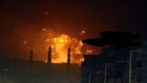 ضربات أميركية وبريطانية على الحوثيين في اليمن ردا على استهدافهم السفن