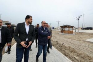 امين بغداد يعلن تحقيق مراحل متقدمة في تطوير مقتربات جسر الجادرية وكورنيش القادسية