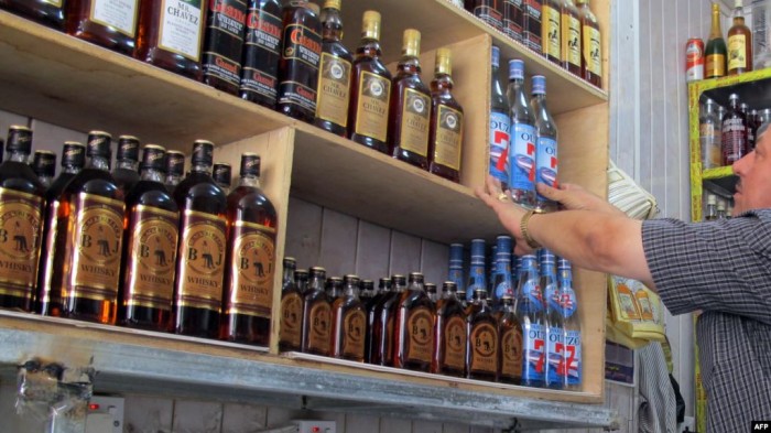 مجلس الأنبار يصوت على منع فتح محال بيع المشروبات الكحولية