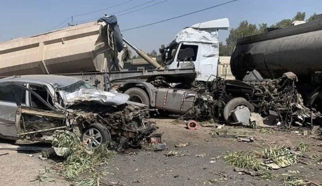 مصرع وإصابة 5 أشخاص بحادث سير مروع جنوبي العراق