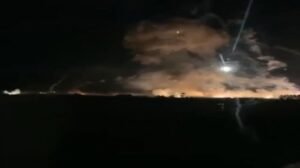 انفجار مخلفات حربية يصيب ثلاثة اشخاص شمال الموصل