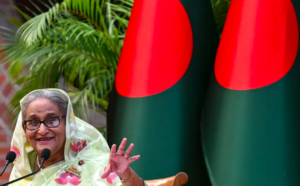 رئيسة وزراء بنغلاديش تقدم استقالتها وتغادر البلاد