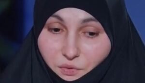 أم خديجة تتكلم: كيف غذّت النساء آلة الإرهاب من الظل؟