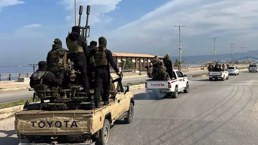 مقتل ثلاثة علويين في هجوم مسلح بريف حمص