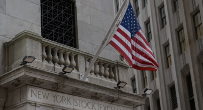 الخزانة الأمريكية تفرض عقوبات على رجل أعمال عراقي بتهمة تهريب النفط