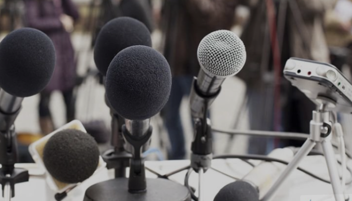 من حرية التعبير إلى “الطشة”.. الإعلام العراقي رهينة بين الديمقراطية والفوضى