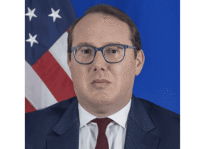 هاريس بين صمت السفارة وصرامة السياسة: خبرة الشرق الأوسط تُوظّف بغداد