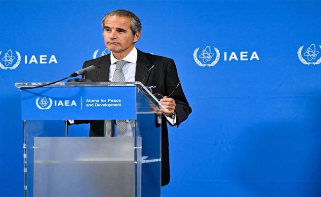 جروسي: الوقت ينفد في المحادثات مع إيران