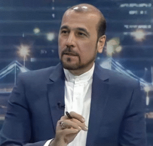 مسؤول ايراني: أمير موسوي ليس دبلوماسيًا ودخل مصر بجواز سفر عراقي