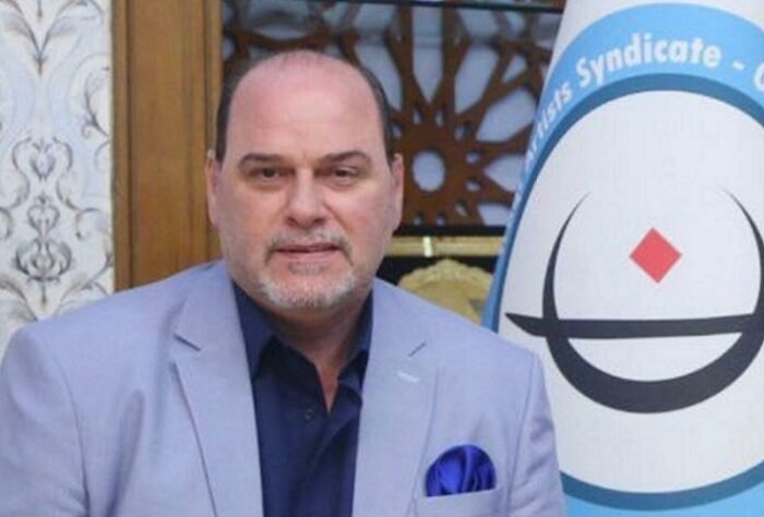 لجنة الثقافة تطالب بسحب يد نقيب الفنانين