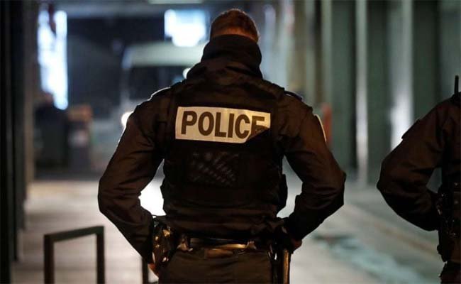 جرح ثلاث نساء في هجمات بسكين في مترو باريس