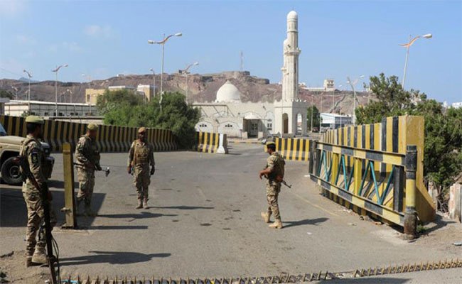 المجلس الانتقالي الجنوبي يعلن حل نفسه استعداداً لحوار الرياض