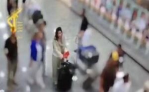 ايران تعتقل امراة لها علاقة ببهلوي والمخابرات الاجنيية