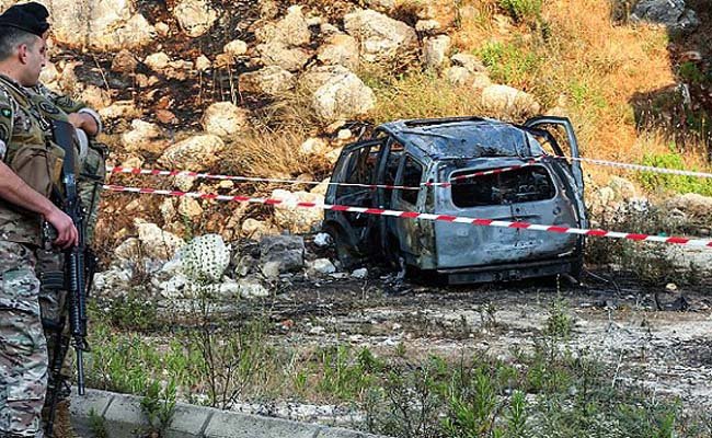 غارة اسرائيلية تستهدف سيارة مدنية في لبنان