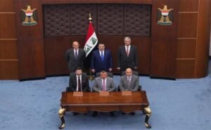 رئيس الوزراء يرعى مراسم اتفاقيتي مبادئ أولية مع شركة امريكية