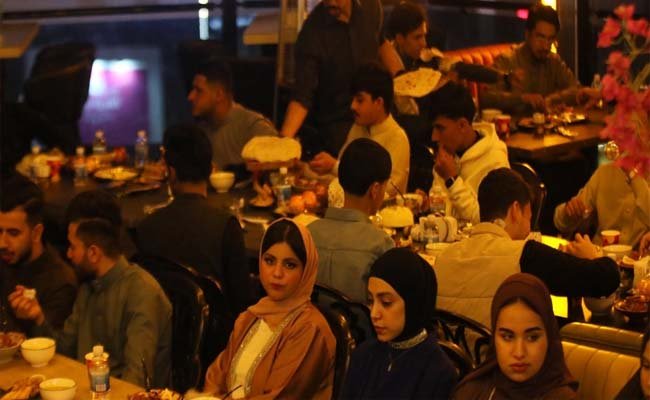 الداخلية: الاجهار بالافطار ممنوع والمطاعم ستغلق