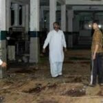 30 قتيلا بتفجير انتحاري استهدف مسجدا شيعيا في إسلام أباد