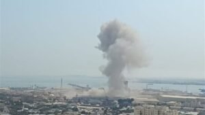 دوي انفجارات في البحرين.. ووزارة الداخلية تعلن تفعيل صفارات الإنذار