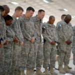 اللاهوت في غرفة العمليات.. كيف تسللت نبوءات نهاية الزمان إلى خطاب الحرب الأميركية ضد إيران