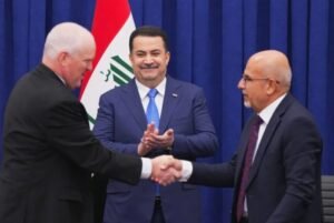 العراق يوقّع مع شيفرون الأميركية اتفاقيتين لتطوير حقول نفطية