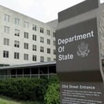 الخارجية الأميركية تأمر موظفيها غير الأساسيين بمغادرة البحرين والأردن والعراق