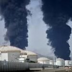 حريق في منطقة الفجيرة للصناعات البترولية في الإمارات عقب هجوم بمسيّرة