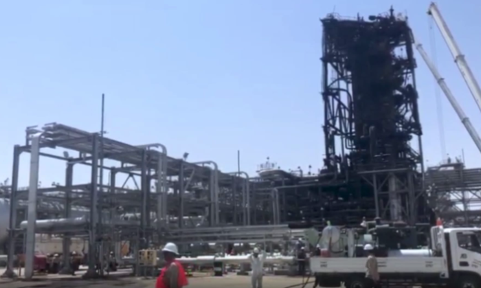 ارتباك في الخليج بعد قصف منشآت نفط و غاز