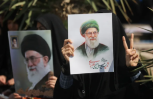 دعوات في إيران للإسراع في اختيار المرشد الأعلى