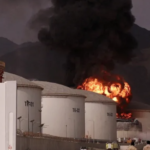 إيران تلوح بضربات انتقامية وتدعو الإمارات لإخلاء الموانئ