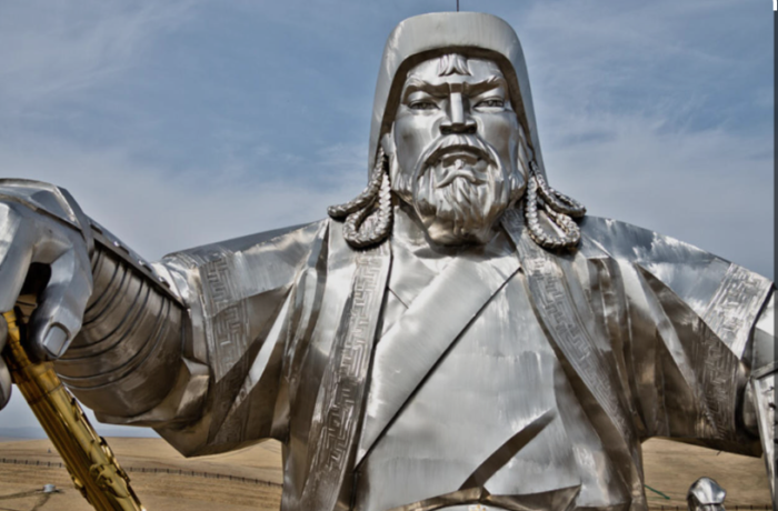 نتنياهو يخلع قناع الأخلاق: هل انتهى زمن “المسيح” وبدأ عصر “جنكيز خان”؟