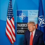 الناتو خارج المعركة رسمياً والضغوط الأمريكية تدفع أوروبا إلى منطقة الرماد السياسي