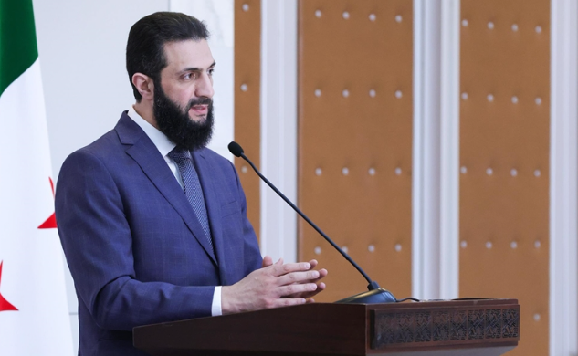 الشرع يعلن بدء تصدير النفط العراقي عبر سوريا