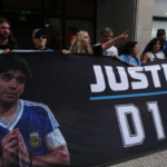 شهادات صادمة داخل المحكمة توثق تورم جسد مارادونا وتفضح ظروف وفاته المنزلية