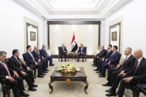 الزيدي: الحكومة حريصة بالتعاون مع الإقليم وحل قضايا المنافذ