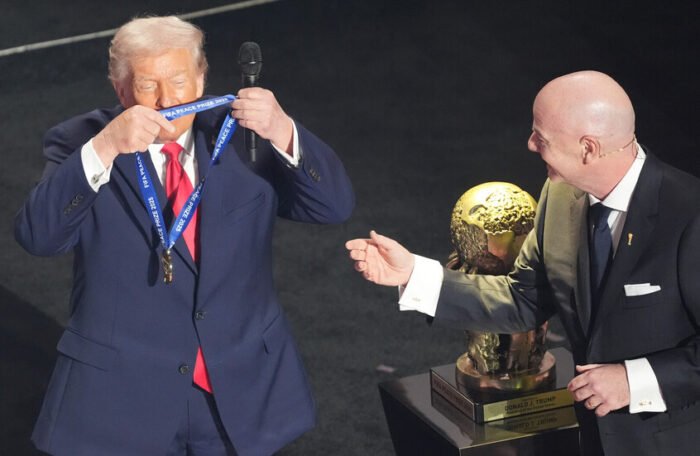 فيفا توافق على طلب ترامب بشأن مراسم تتويج بطل العالم 2026