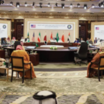 عاصفة الشرق الأوسط: كيف يناور العراق في مؤتمر واشنطن الخليجي؟