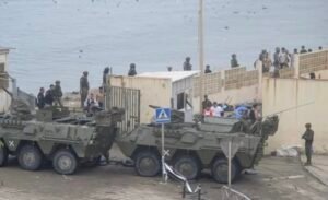 إسبانيا تفعّل إجراءات مراقبة الحدود للوافدين من إيطاليا