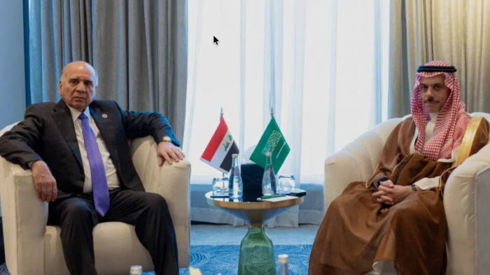 أول لقاء عراقي سعودي منذ الضربات على العراق