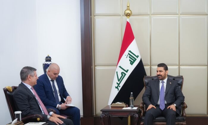 الزيدي والقائم بالأعمال الأمريكي يؤكدان على أهمية اعتماد الحوار والوسائل الدبلوماسية لخفض التوتر