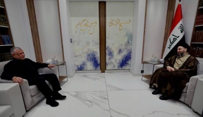 الحكيم والعامري يؤكدان على ضرورة حل مشكلة السلاح خارج إطار الدولة عبر التفاهم والحوار