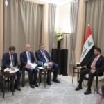 الزيدي يبحث توسيع انتاج النفط والغاز مع توتال انيرجيز في باريس