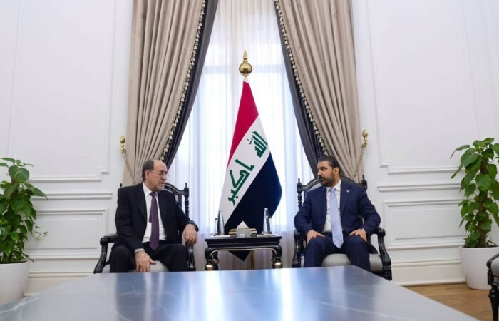 الزيدي والمالكي يبحثان استكمال التشكيلة الحكومية ومكافحة الفساد