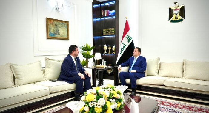 هل تنجح تحركات قادة العراق مع سيمنس في إنهاء الأزمة الطاقوية.. ومتى يلمس العراقيون النتائج؟