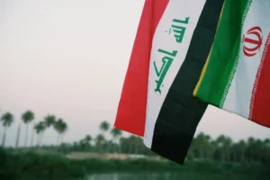 إدارة التنافس إلى إقصاء المنافس: واشنطن تعيد رسم قواعدها في العراق وسط جدل حصار إيران جوياً