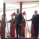 الزيدي لملك الاردن: الحكومة حريصة على تعزيز التعاون بالمجالات الاقتصادية والتجارية والاستثمارية