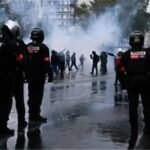 فرنسا تستنفر 70 ألف شرطي تحسباً لاضطرابات جديدة اليوم