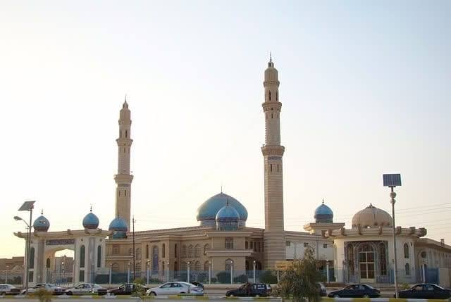 الفلوجة على خط الانقسام.. صراع السلفية والتصوف يصل إلى المساجد والمنابر
